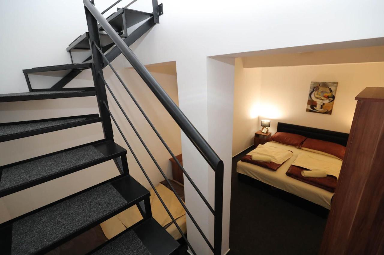 Hotel California Budapest Eksteriør billede