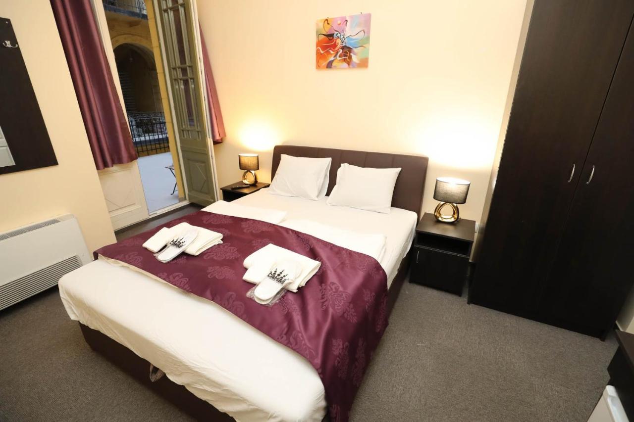 Hotel California Budapest Eksteriør billede